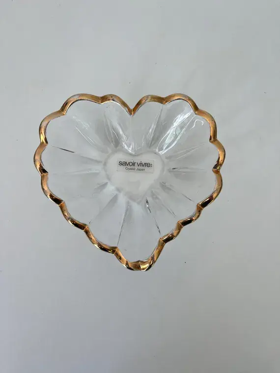 Vintage Savoir Vivre Crystal Heart Dish: Gold-Rimmed Vanity Decor